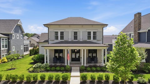 Homes For Sale - 5565 Evans Farm Drive<br/> Lewis Center, OH 43035