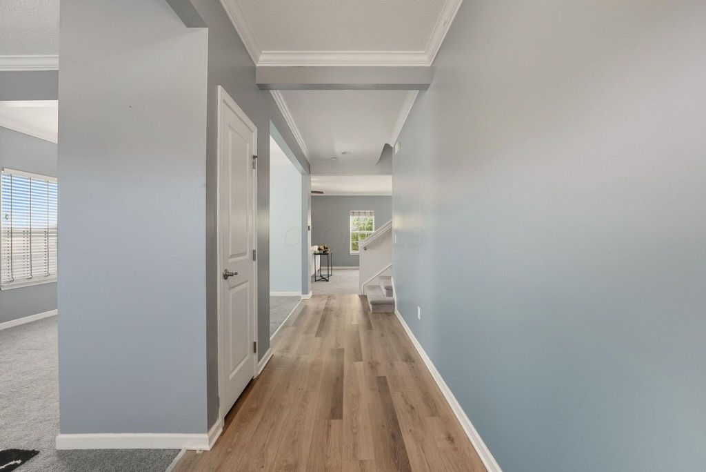 Photo of 173 Old Colony Drive, Delaware, OH 43015 (MLS # 226001583)