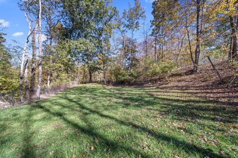 Tiny photo for 380 Urban Hill Road, Zanesville, OH 43701 (MLS # 225039531)