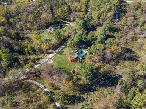 Tiny photo for 380 Urban Hill Road, Zanesville, OH 43701 (MLS # 225039531)