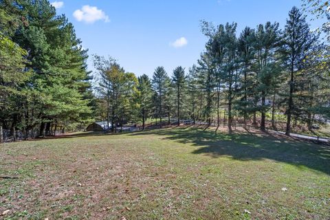 Tiny photo for 380 Urban Hill Road, Zanesville, OH 43701 (MLS # 225039531)