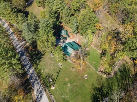 Tiny photo for 380 Urban Hill Road, Zanesville, OH 43701 (MLS # 225039531)