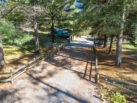 Tiny photo for 380 Urban Hill Road, Zanesville, OH 43701 (MLS # 225039531)