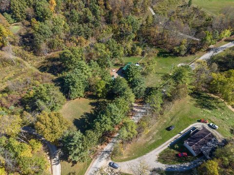 Tiny photo for 380 Urban Hill Road, Zanesville, OH 43701 (MLS # 225039531)