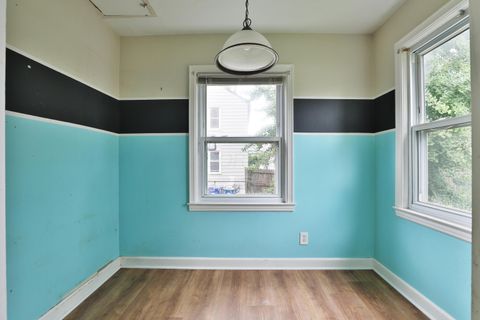 Tiny photo for 66 Demorest Road, Columbus, OH 43204 (MLS # 226018132)