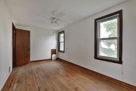 Tiny photo for 66 Demorest Road, Columbus, OH 43204 (MLS # 226018132)