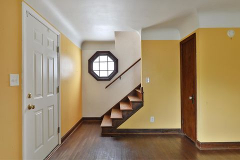 Tiny photo for 66 Demorest Road, Columbus, OH 43204 (MLS # 226018132)