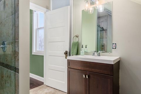 Tiny photo for 572 Linwood Avenue, Columbus, OH 43205 (MLS # 226003111)