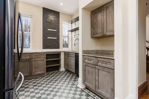 Tiny photo for 572 Linwood Avenue, Columbus, OH 43205 (MLS # 226003111)