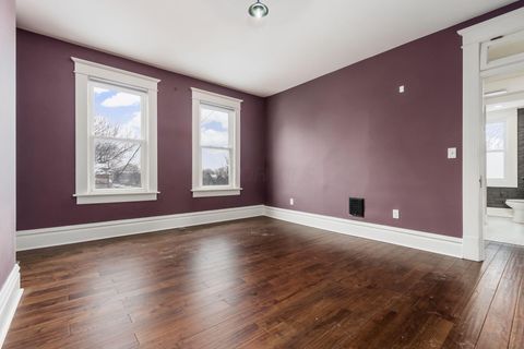 Tiny photo for 572 Linwood Avenue, Columbus, OH 43205 (MLS # 226003111)