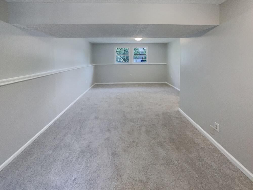 2587 Willow Park Road, Grove City, Ohio image 11