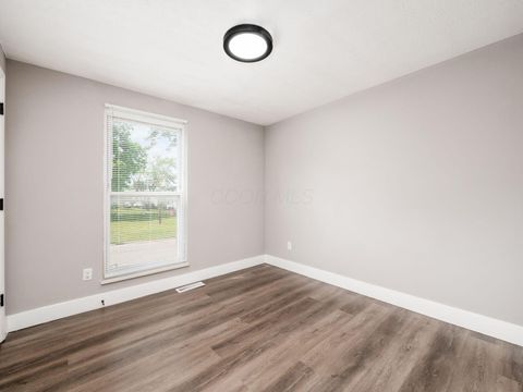 Tiny photo for 5400 Wendover Drive, Columbus, OH 43232 (MLS # 226025779)