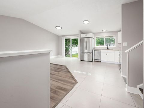 Tiny photo for 5400 Wendover Drive, Columbus, OH 43232 (MLS # 226025779)