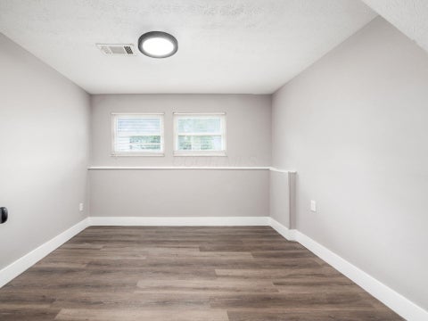 Tiny photo for 5400 Wendover Drive, Columbus, OH 43232 (MLS # 226025779)