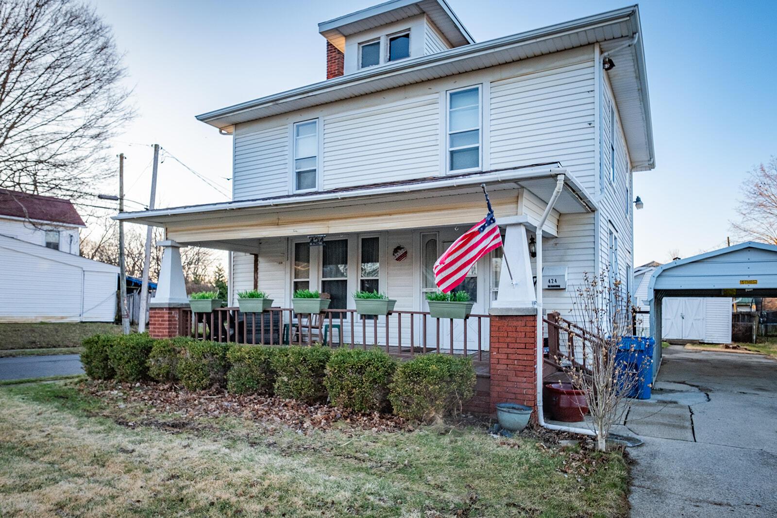 424 E Sandusky Avenue, Bellefontaine, Ohio image 2