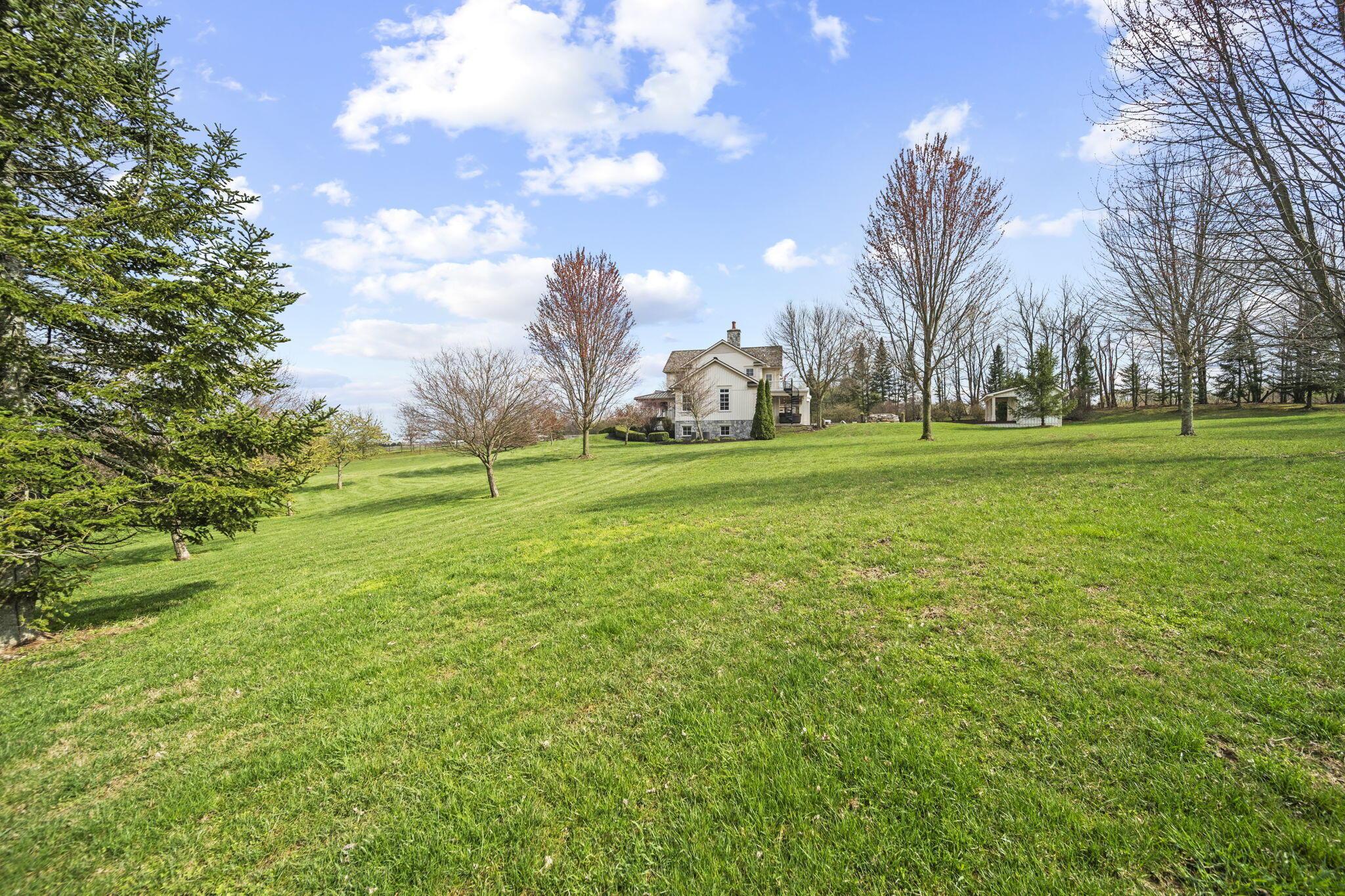 Alexandria, Ohio 43001, United States, 5 Bedrooms Bedrooms, ,11 BathroomsBathrooms,Residential,Contingent,111652