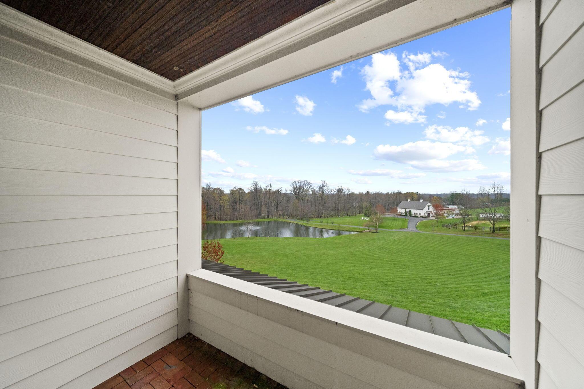 Alexandria, Ohio 43001, United States, 5 Bedrooms Bedrooms, ,11 BathroomsBathrooms,Residential,Contingent,111652