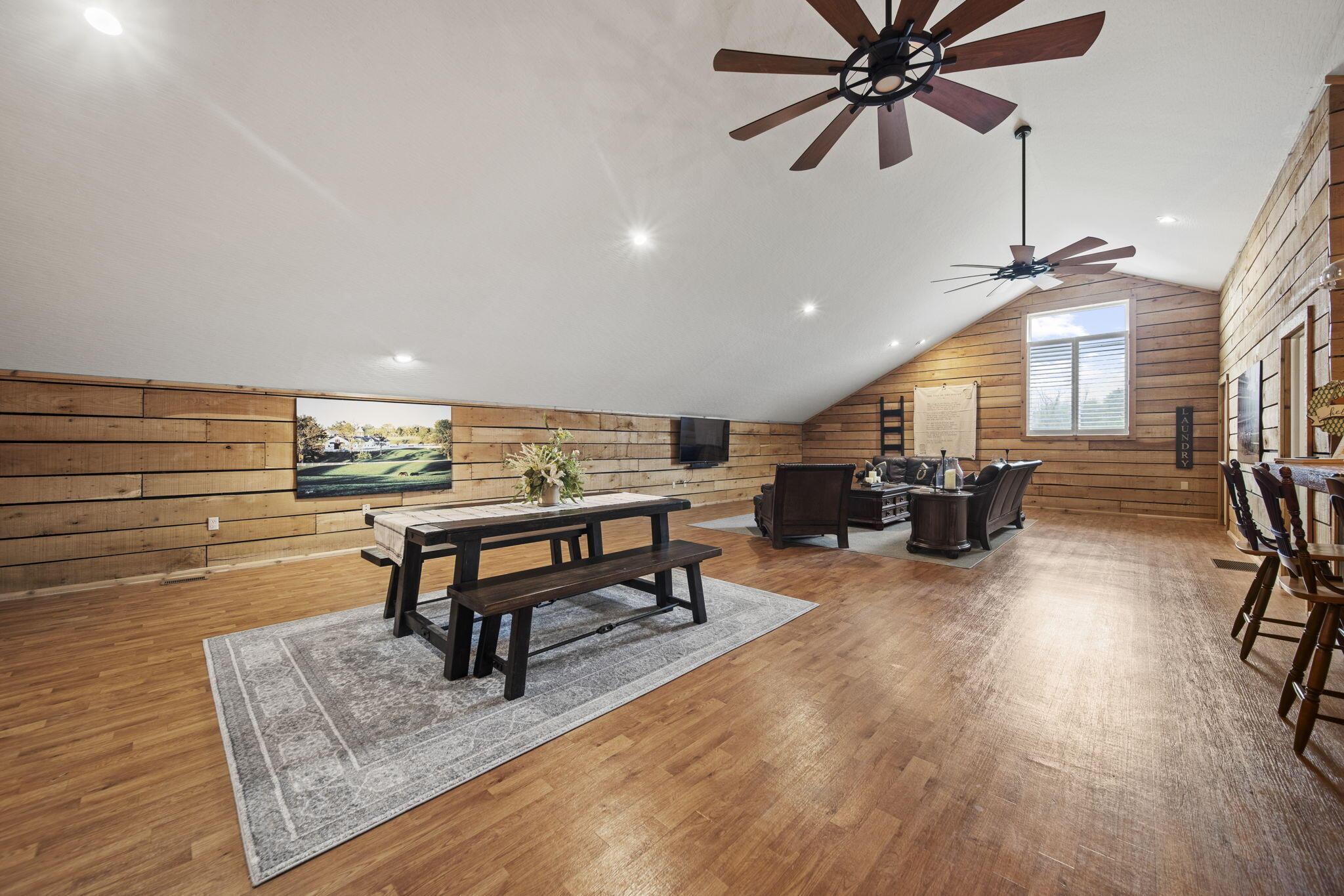 Alexandria, Ohio 43001, United States, 5 Bedrooms Bedrooms, ,11 BathroomsBathrooms,Residential,Contingent,111652