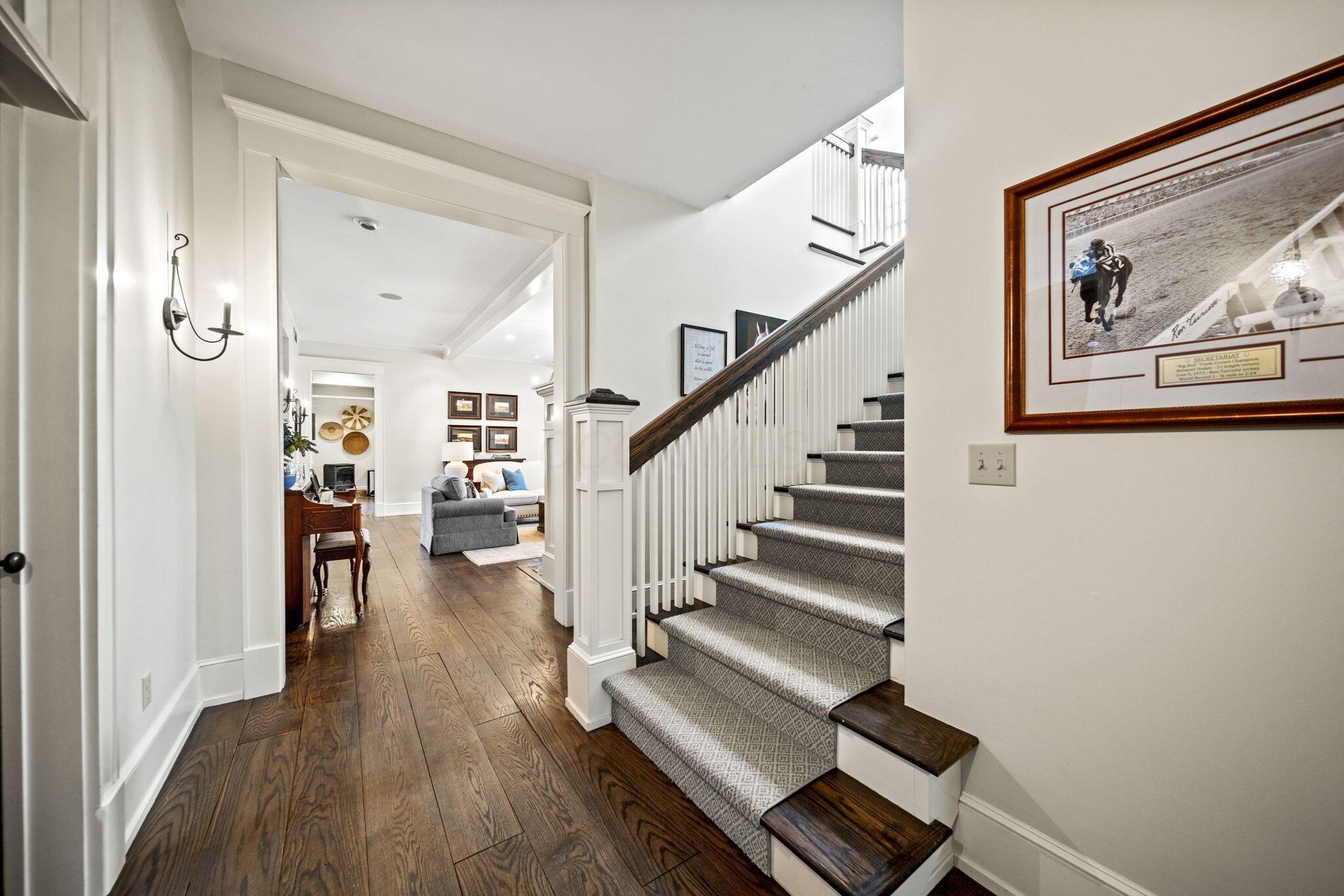 Alexandria, Ohio 43001, United States, 5 Bedrooms Bedrooms, ,11 BathroomsBathrooms,Residential,Contingent,111652