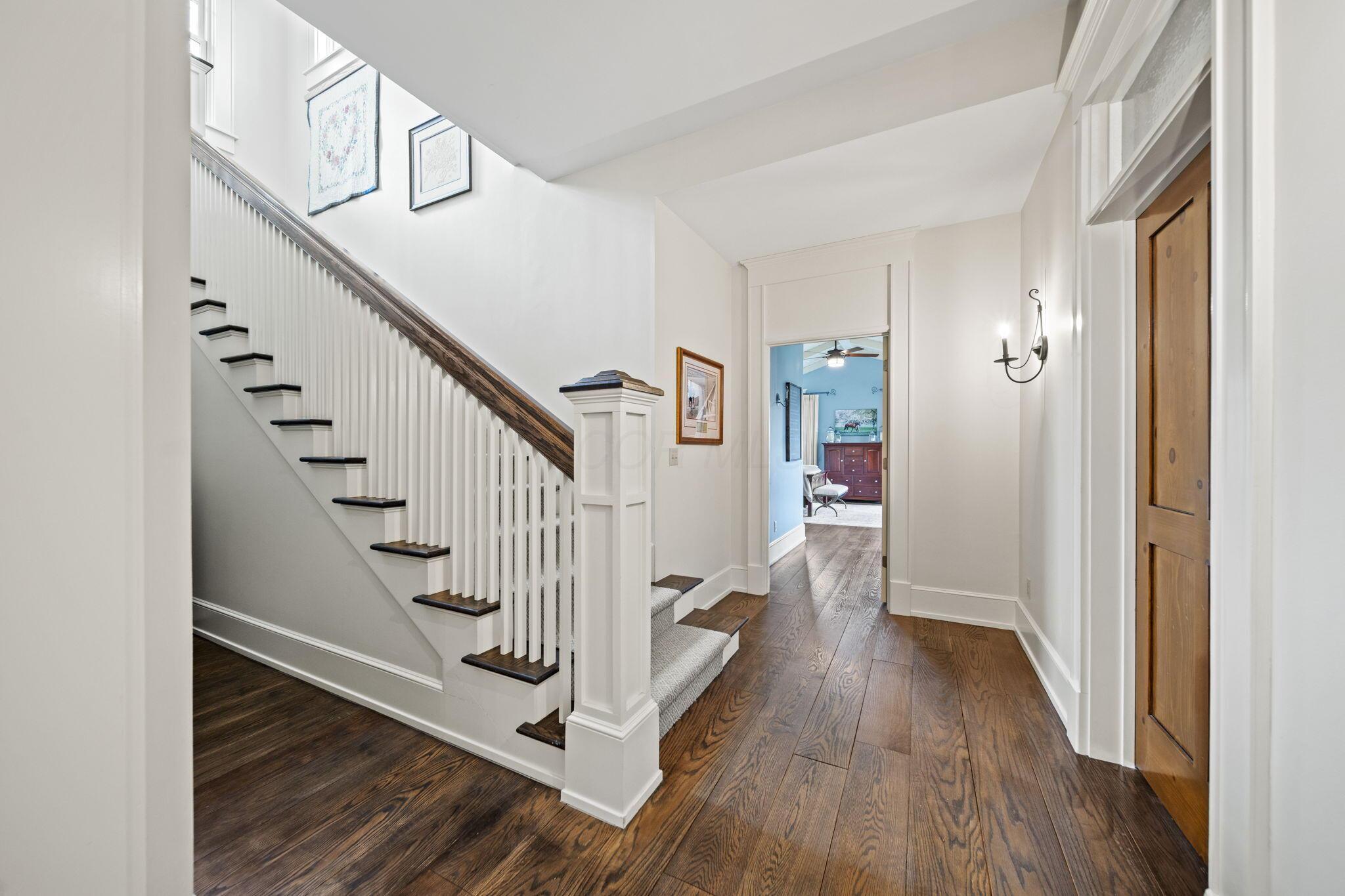 Alexandria, Ohio 43001, United States, 5 Bedrooms Bedrooms, ,11 BathroomsBathrooms,Residential,Contingent,111652