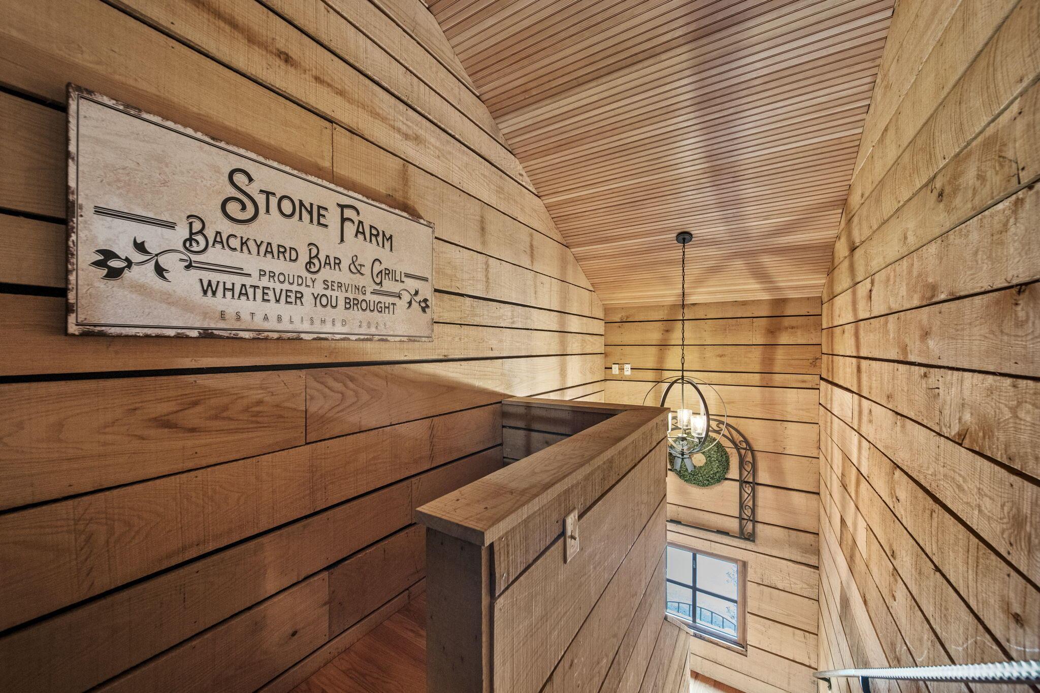 Alexandria, Ohio 43001, United States, 5 Bedrooms Bedrooms, ,11 BathroomsBathrooms,Residential,Contingent,111652