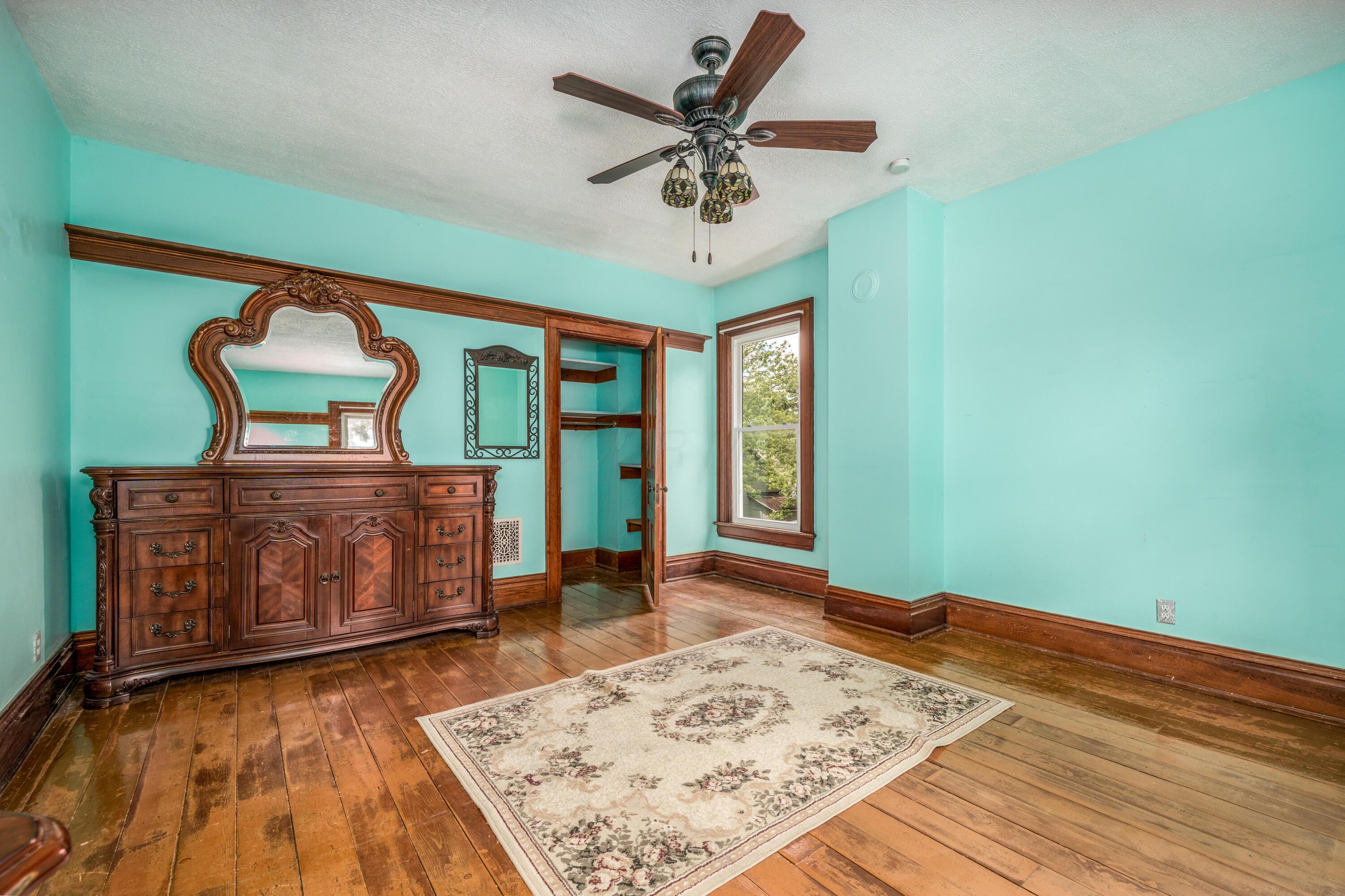 64 W Springfield Street, Frankfort, Ohio image 3