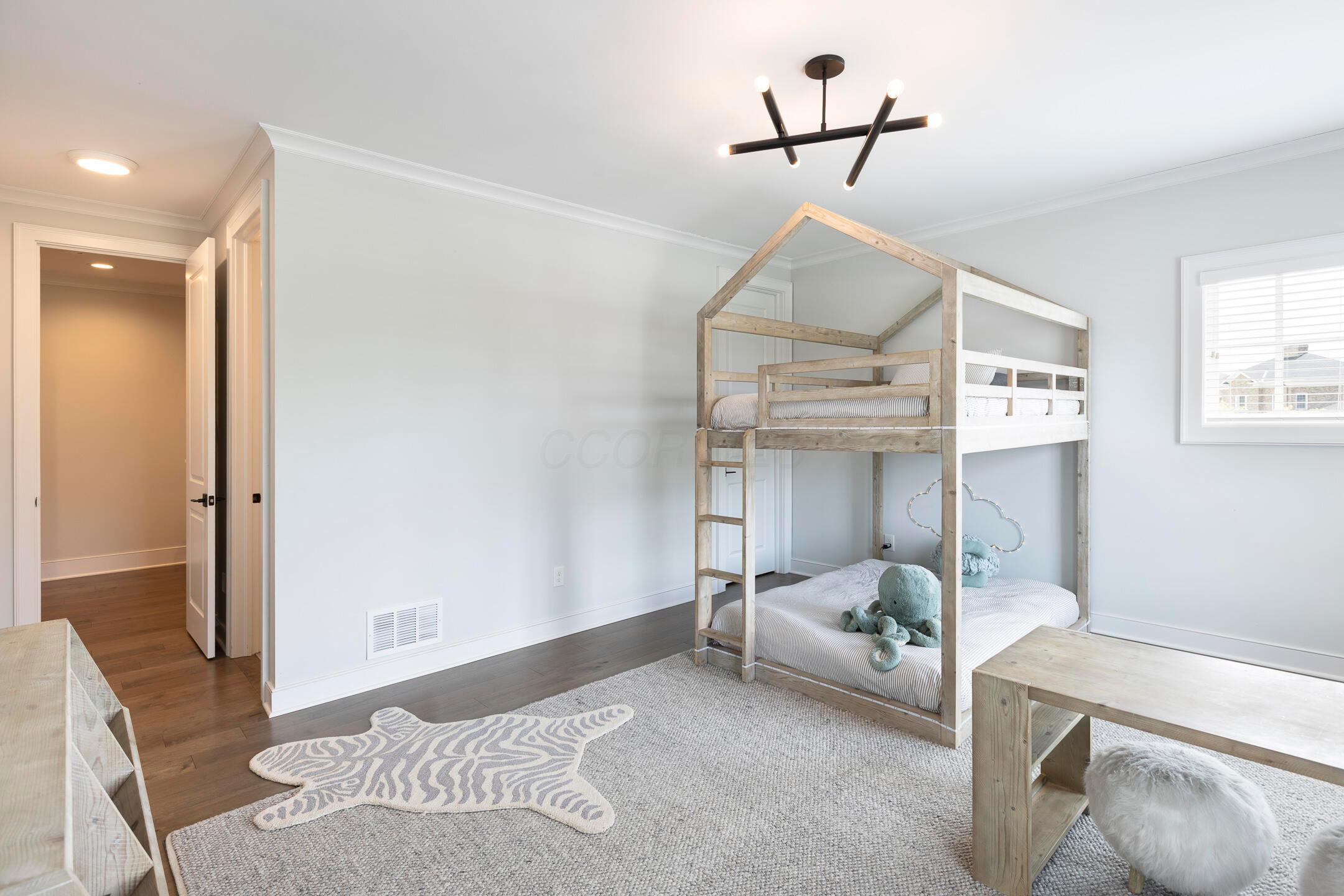 7018 Hanbys Loop, New Albany, Ohio image 38