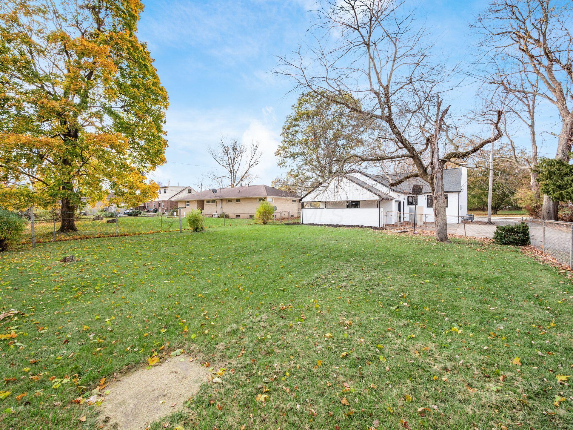 525 S High Street, Urbana, Ohio image 41