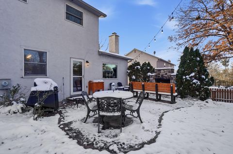 Tiny photo for 140 Greenglade Avenue, Worthington, OH 43085 (MLS # 225044951)