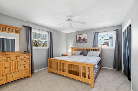 Tiny photo for 140 Greenglade Avenue, Worthington, OH 43085 (MLS # 225044951)