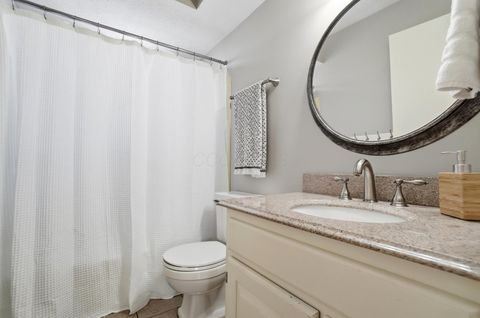 Tiny photo for 140 Greenglade Avenue, Worthington, OH 43085 (MLS # 225044951)