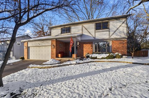 Photo of 140 Greenglade Avenue, Worthington, OH 43085 (MLS # 225044951)
