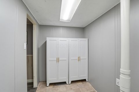 Tiny photo for 140 Greenglade Avenue, Worthington, OH 43085 (MLS # 225044951)