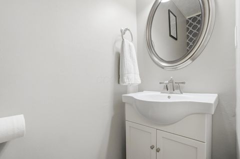 Tiny photo for 140 Greenglade Avenue, Worthington, OH 43085 (MLS # 225044951)