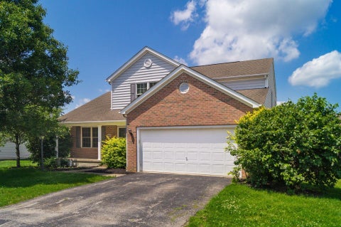 Photo of 1665 Daffodil Place, Lewis Center, OH 43035 (MLS # 226024379)