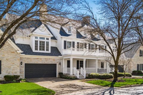 Photo of 2150 Lane Woods Drive, Columbus, OH 43221 (MLS # 226009340)