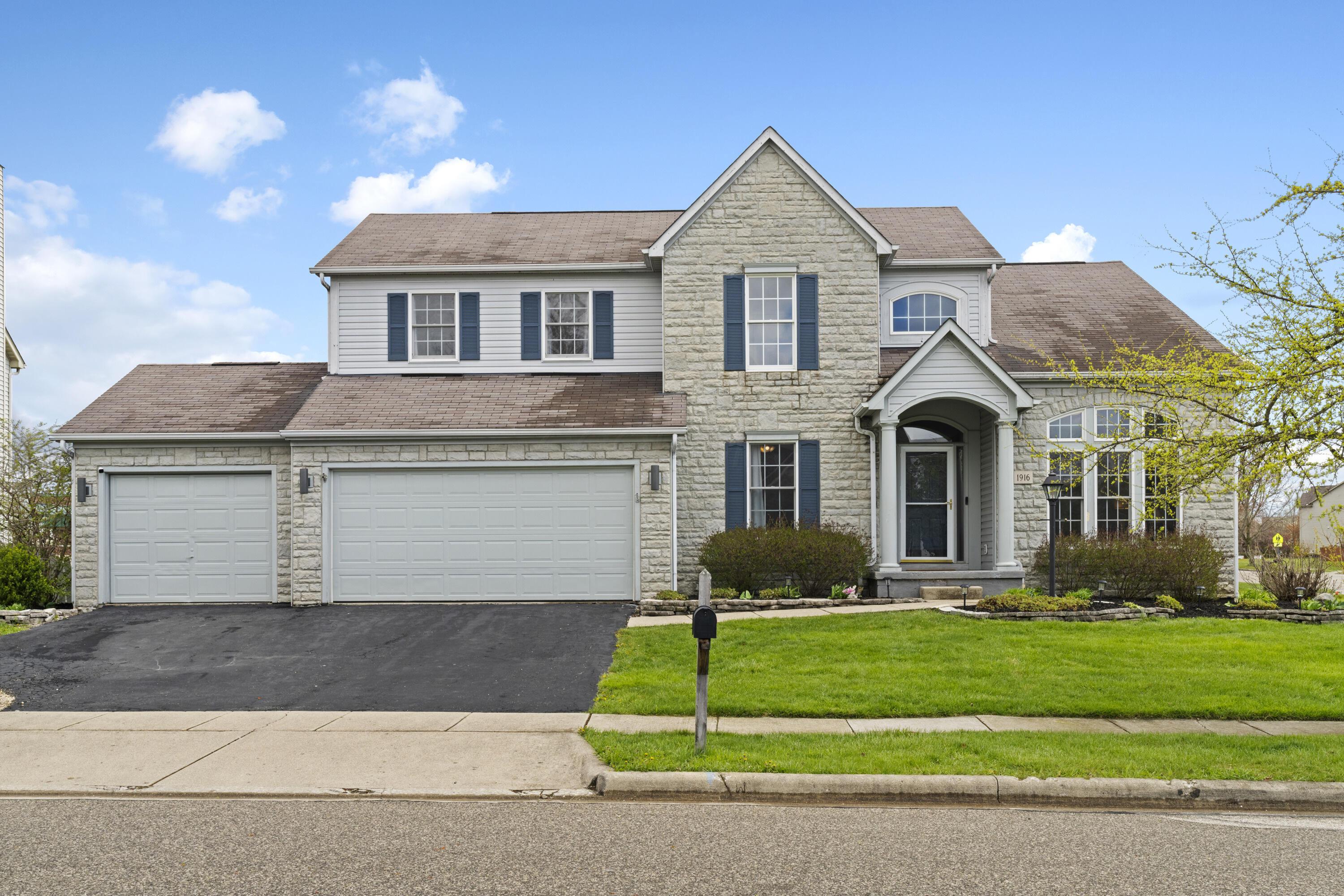 1916 Fawn Meadow Drive, Marysville, Ohio image 1