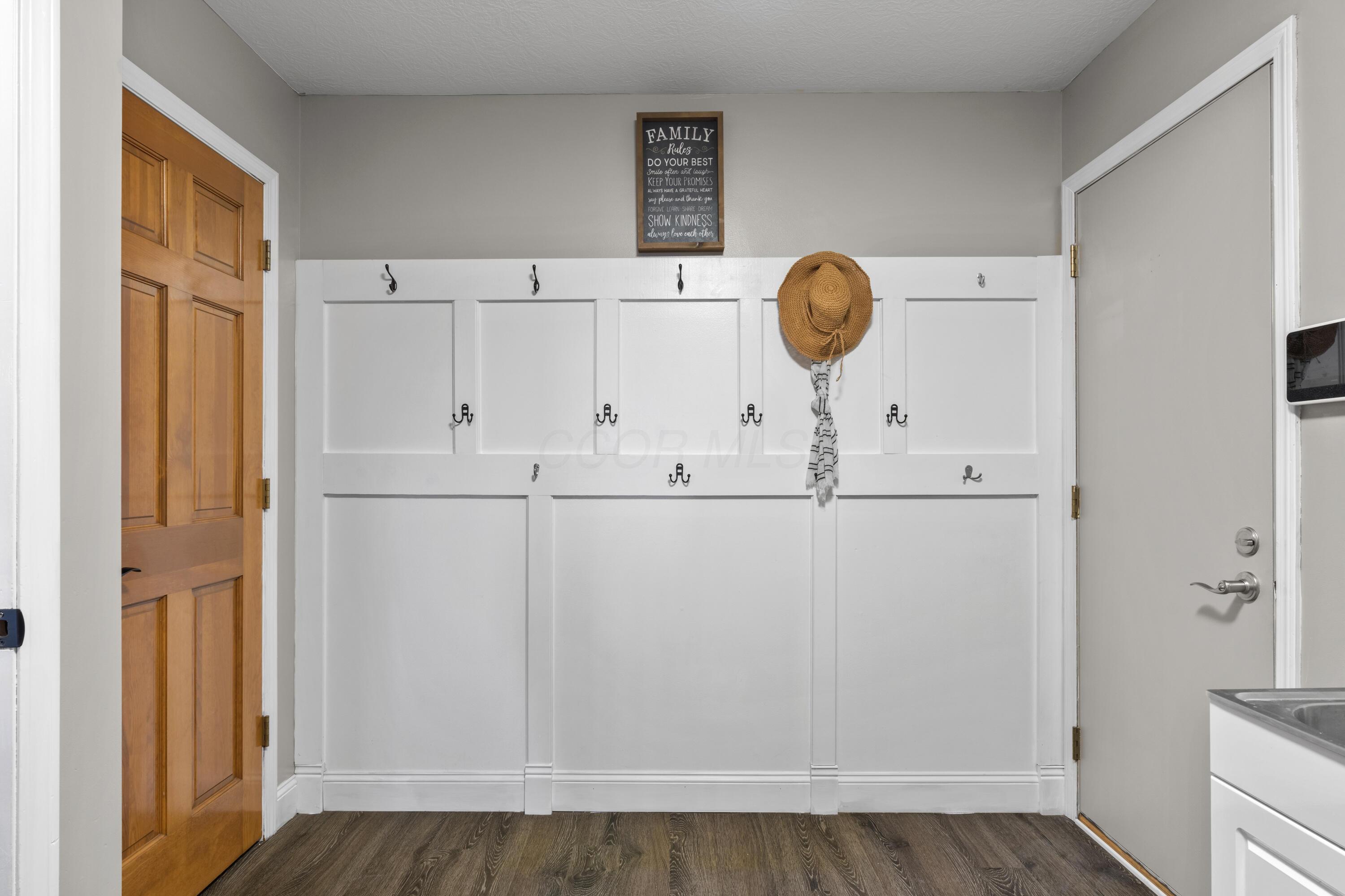 1916 Fawn Meadow Drive, Marysville, Ohio image 34