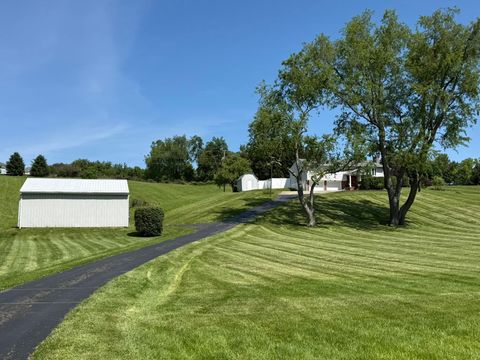 Homes For Sale - 3023 Valley View Road<br/> Lancaster, OH 43130