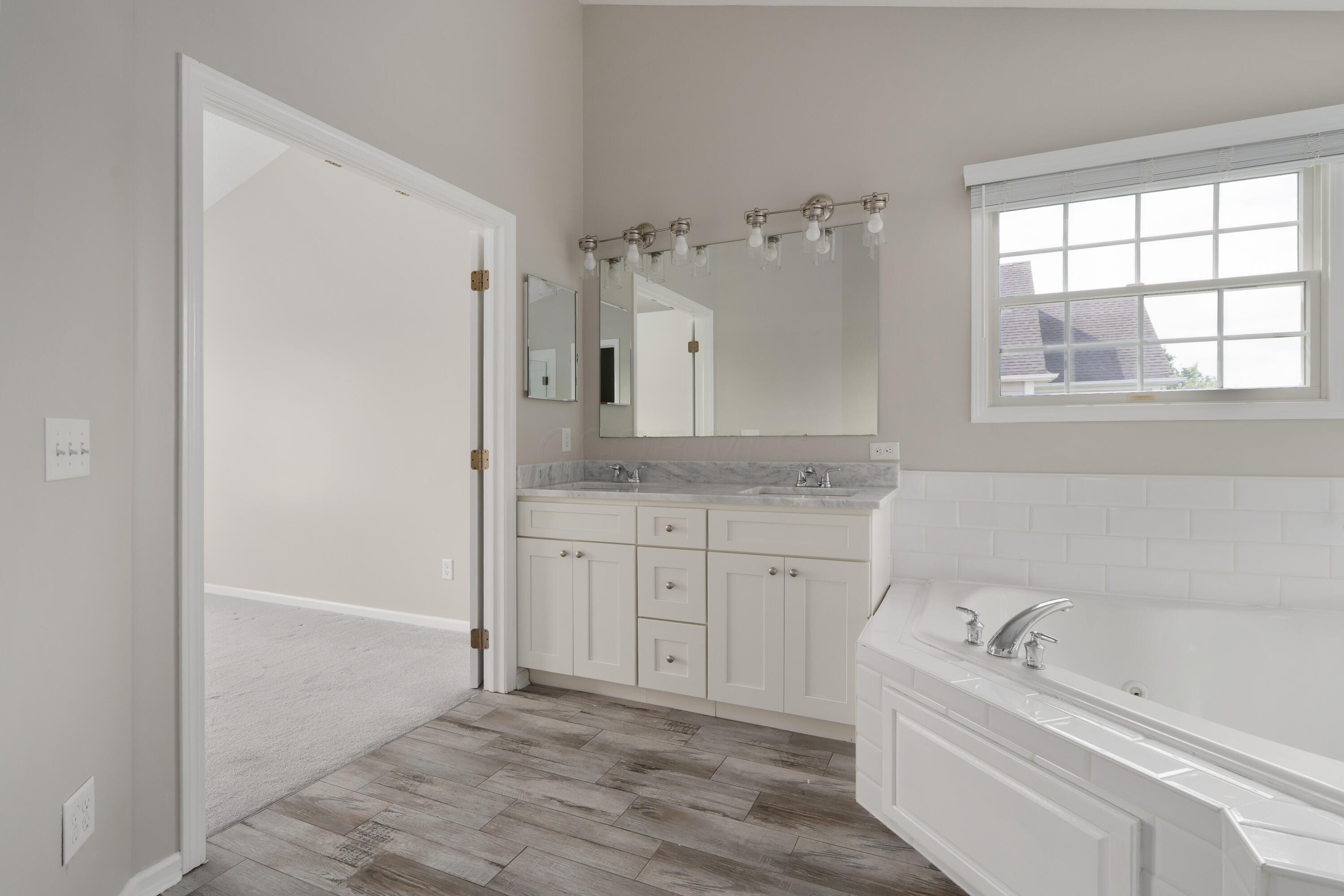 4526 Hoffman Farms Drive, Hilliard, Ohio image 43