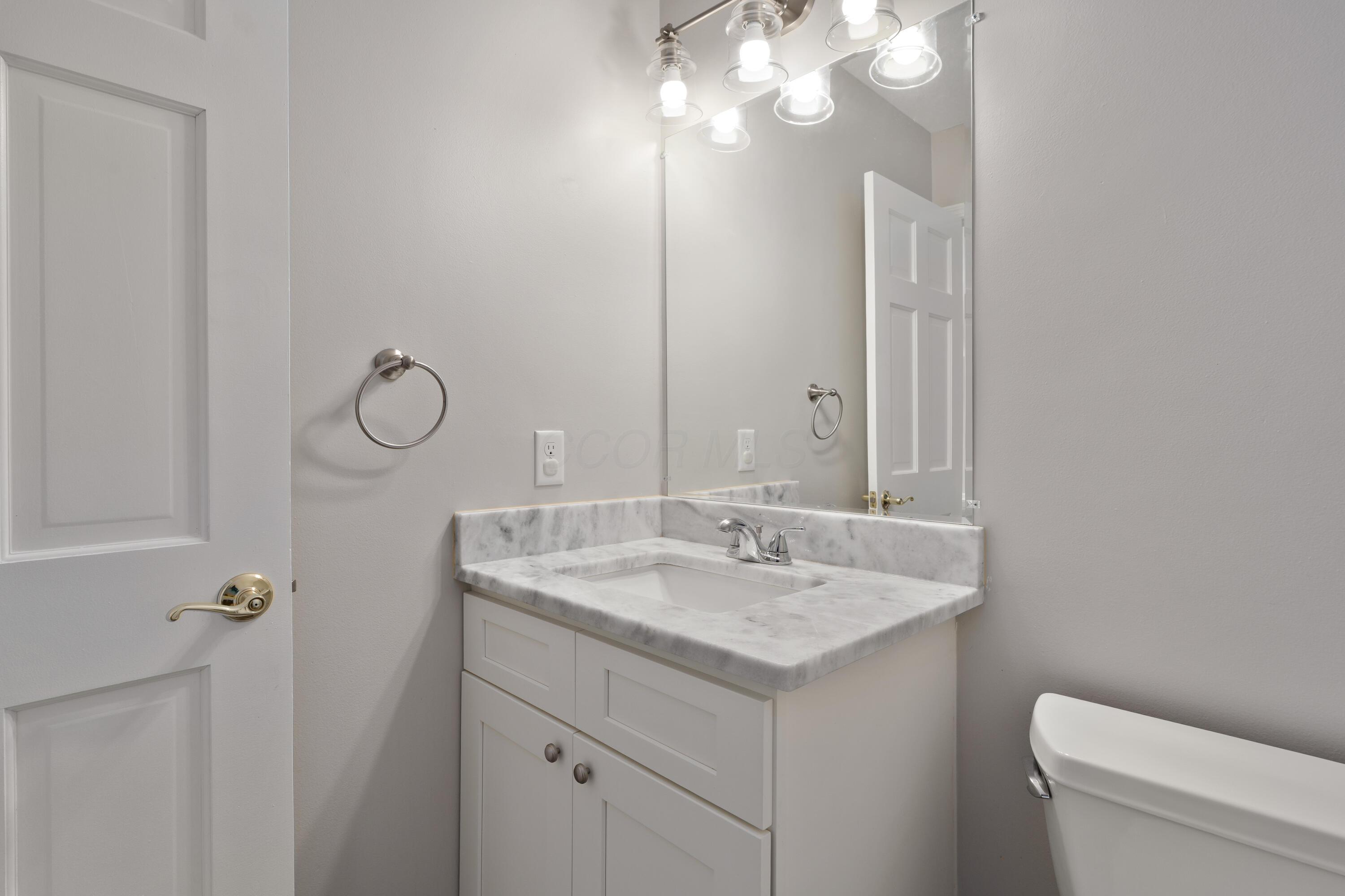 4526 Hoffman Farms Drive, Hilliard, Ohio image 27