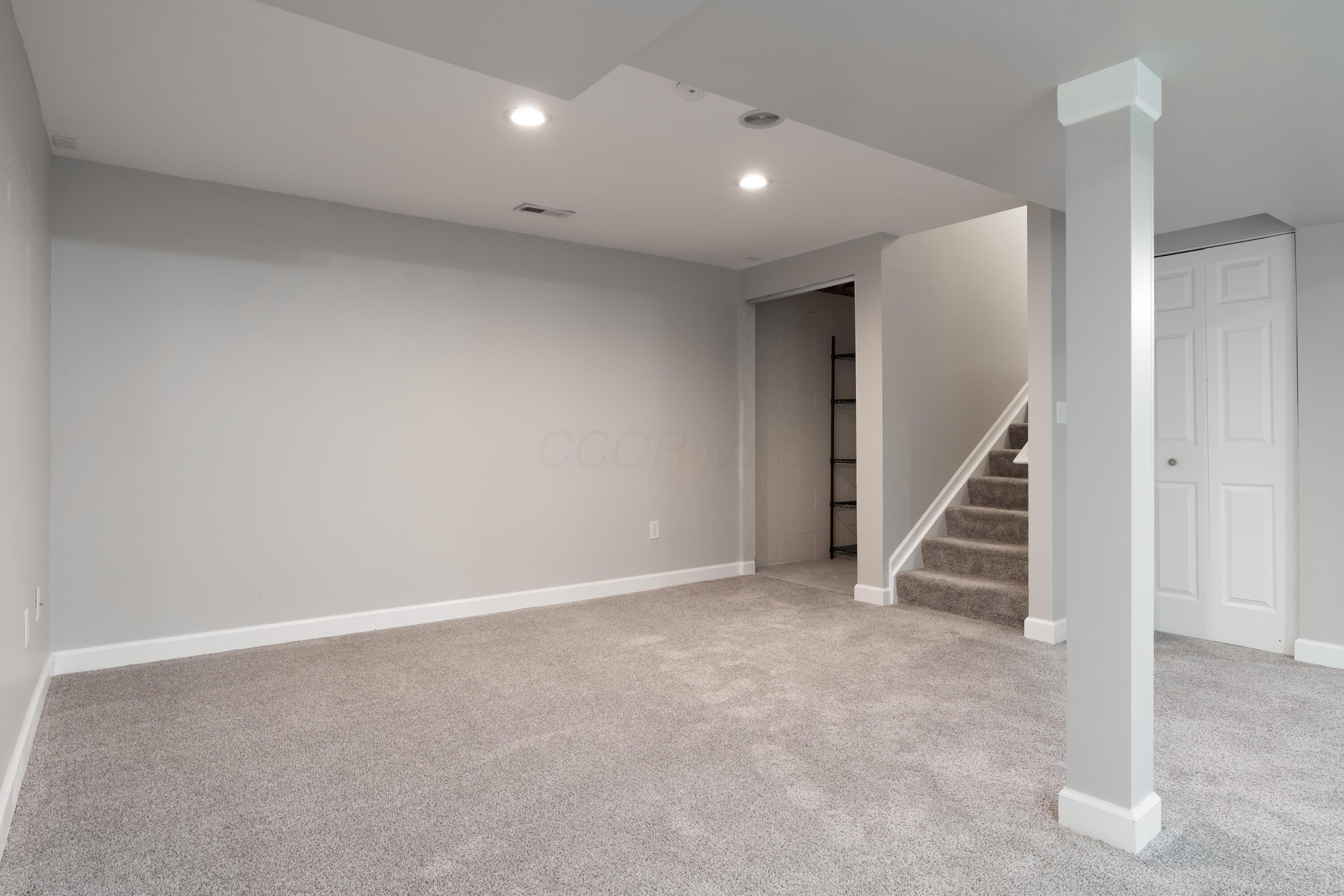4526 Hoffman Farms Drive, Hilliard, Ohio image 35