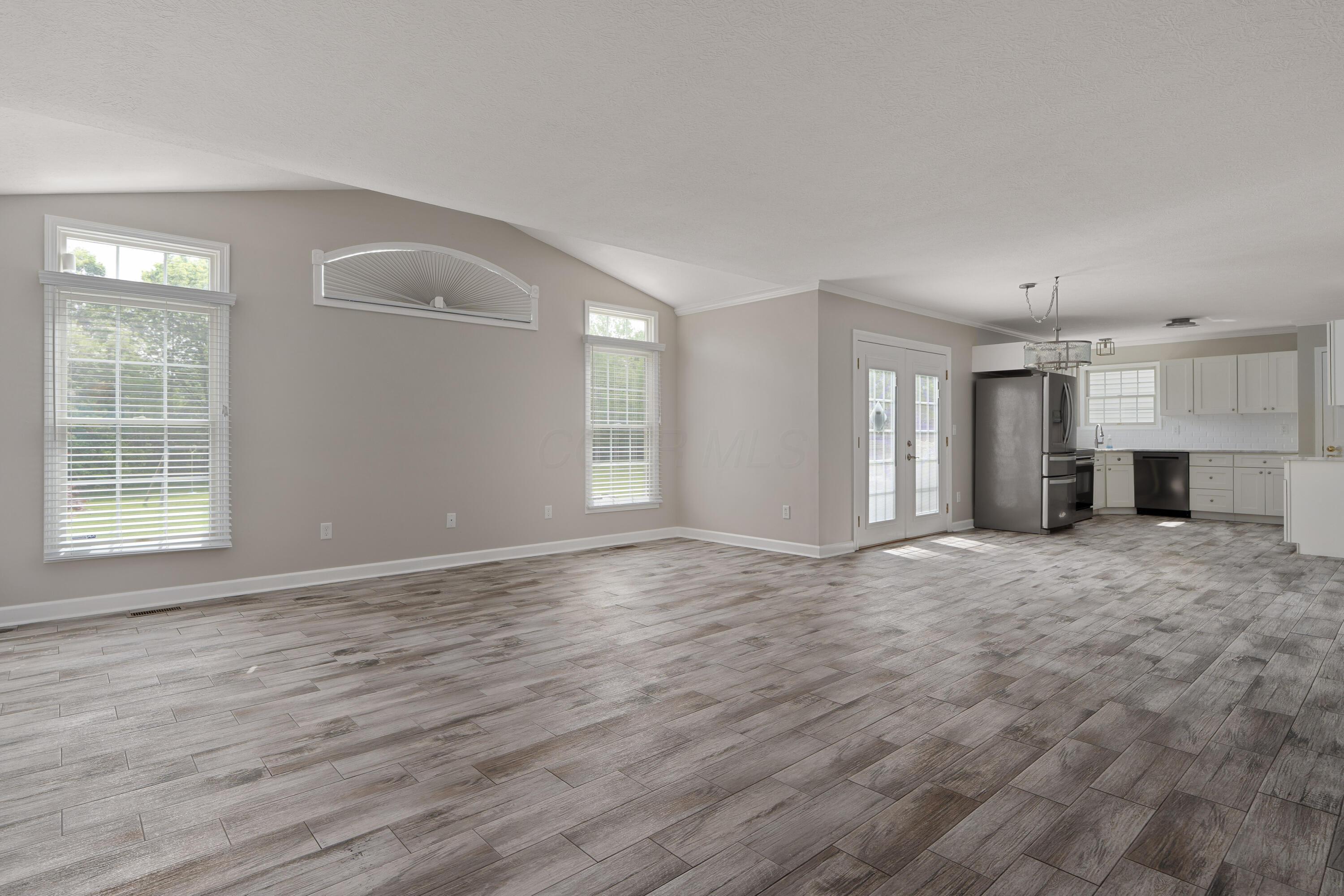4526 Hoffman Farms Drive, Hilliard, Ohio image 18