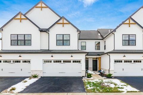 Photo of 5478 Dutch Lane, Powell, OH 43065 (MLS # 226002336)