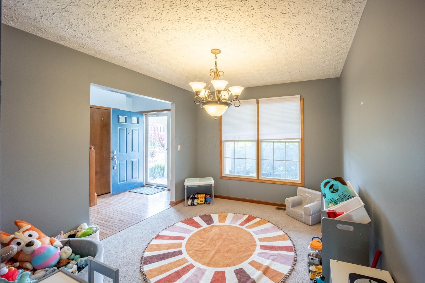4508 Dungannon Drive, Grove City, Ohio image 13