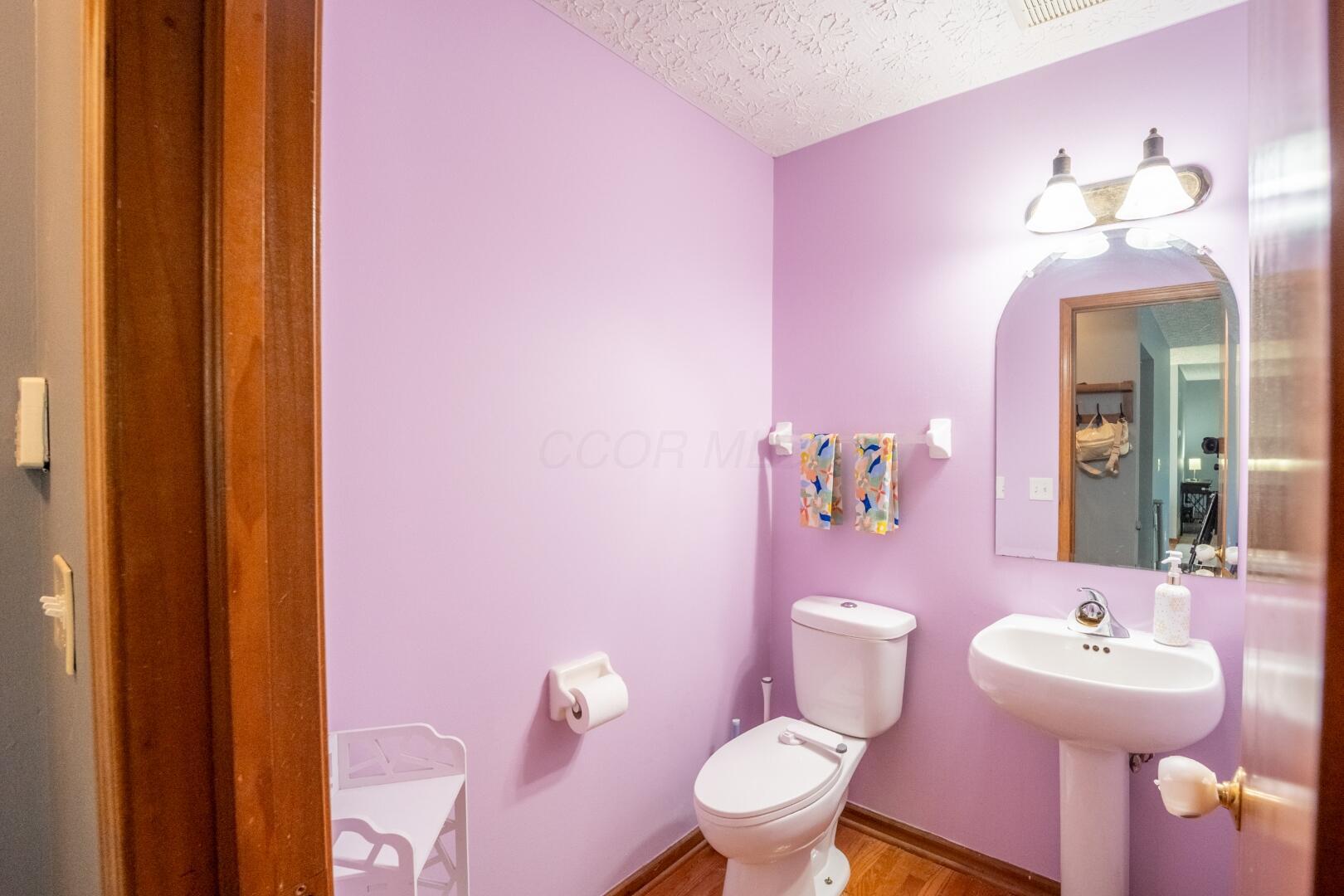 4508 Dungannon Drive, Grove City, Ohio image 15