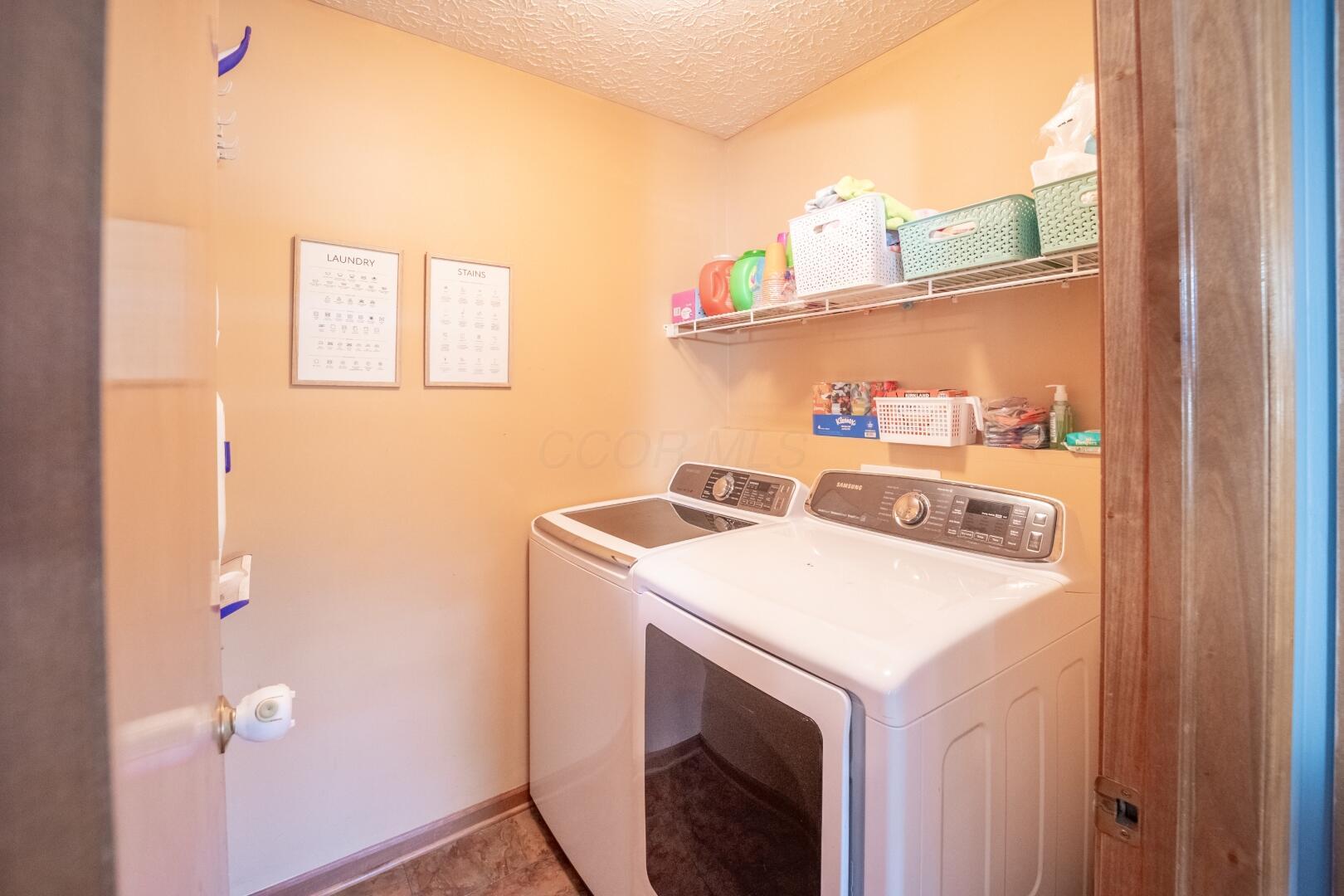 4508 Dungannon Drive, Grove City, Ohio image 12