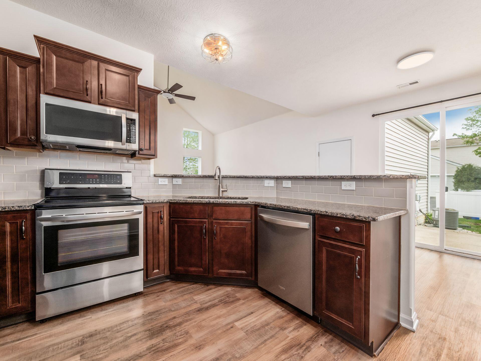 5632 Caledonia Drive, Westerville, Ohio image 7