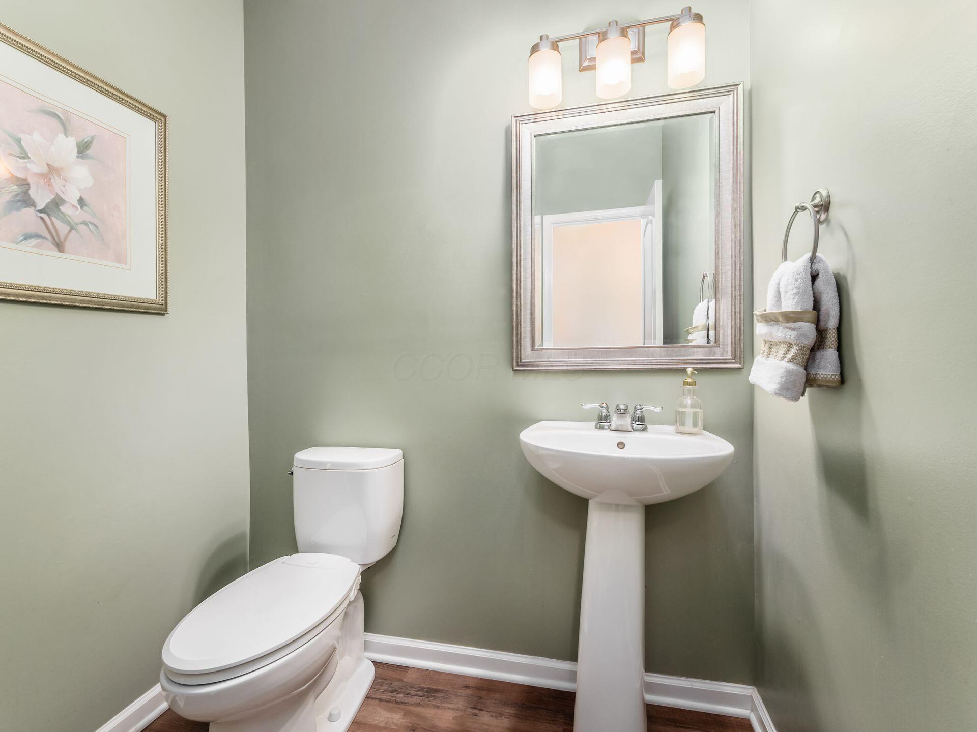 5632 Caledonia Drive, Westerville, Ohio image 9