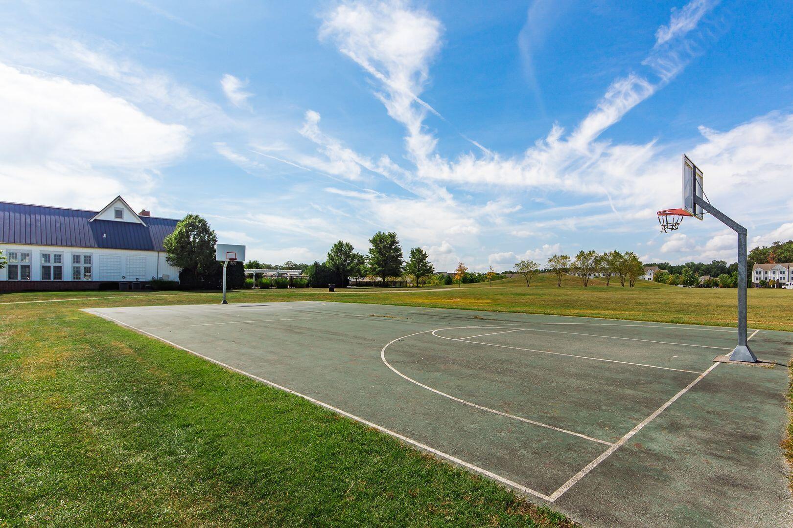 5632 Caledonia Drive, Westerville, Ohio image 34